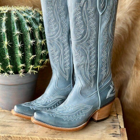 Ariat Casanova Snip Toe Boot [Vintage Denim] NWT - Picture 4 of 6